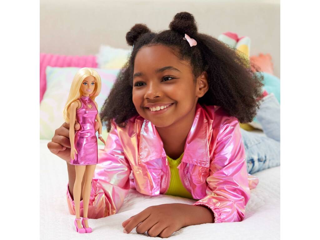 Barbie Fashionista Bambola con Abito Rosa Metallizzato