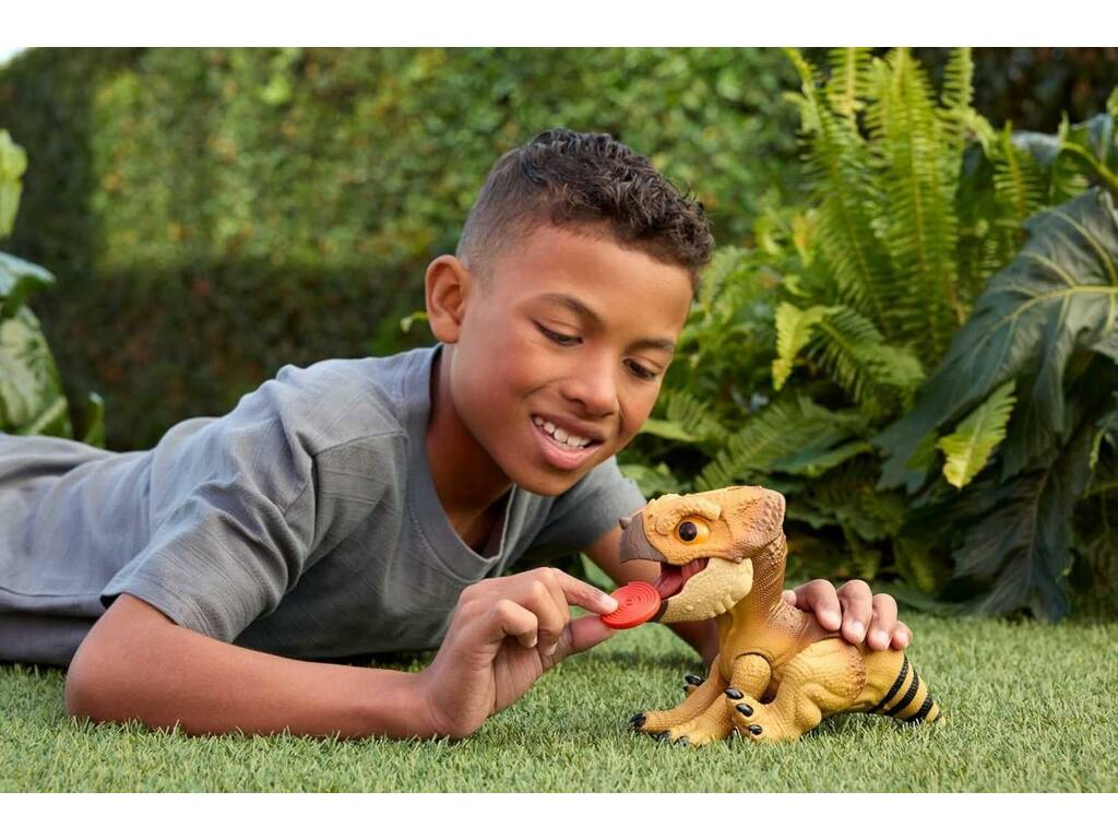 Jurassic World Rebirth Figurine Aquilops Dolores Protecteur Primigenio de 23 cm avec sons