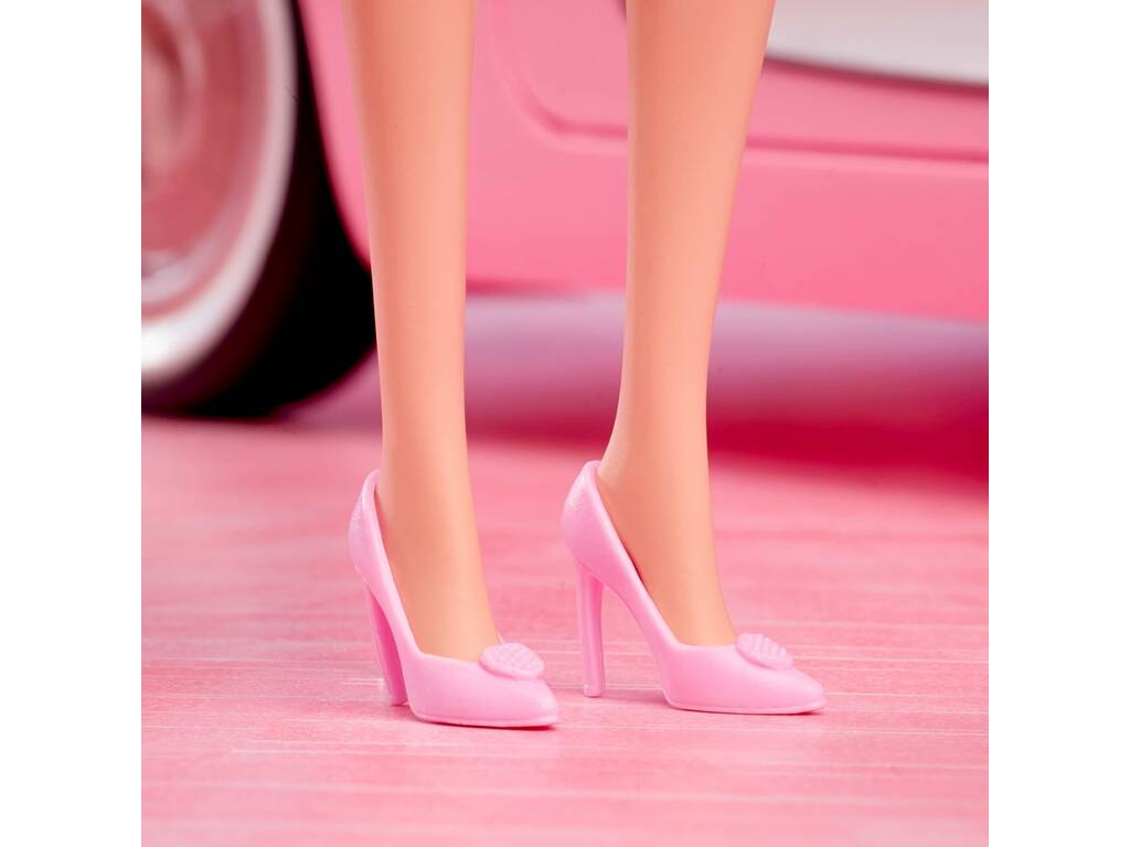 Barbie The Movie Poupée Barbie avec béret rose
