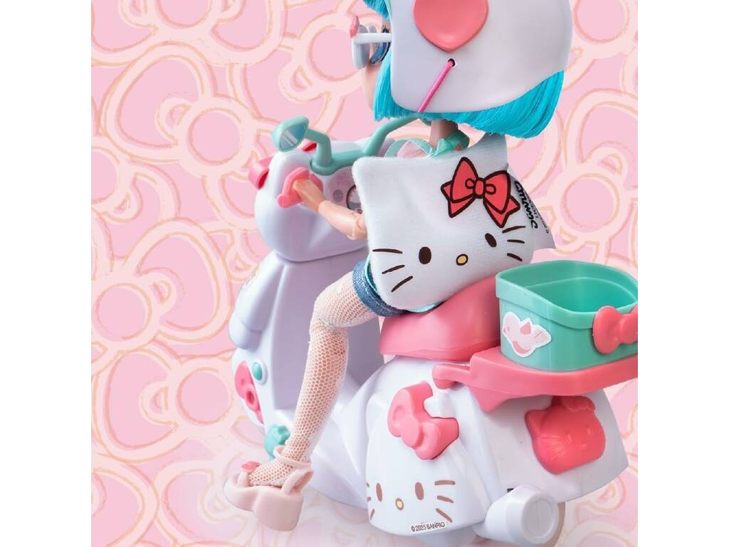 Hello Kitty Super Fans Bambola Pretty Pink da 20 cm con scooter e accessori
