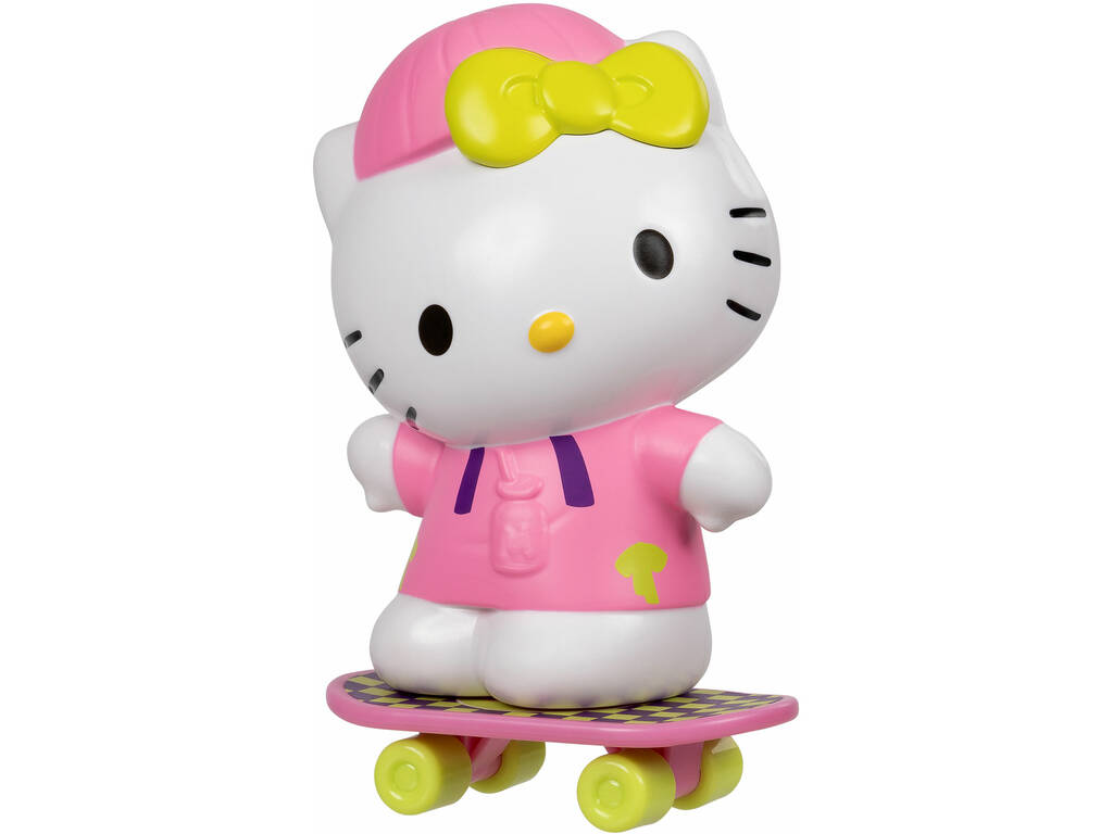 Hello Kitty And Friends Figura Premier da 10 cm con Monopattino