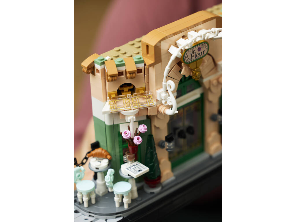 Lego Icons Französisches Café
