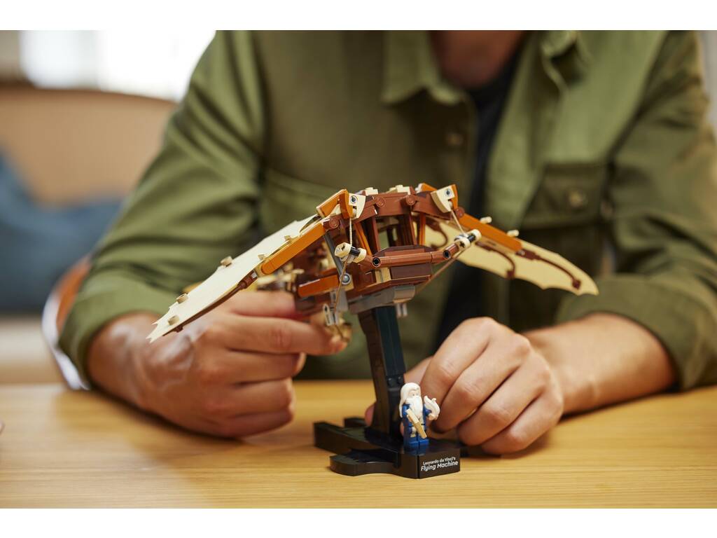 Lego Icons La machine volante de Léonard de Vinci