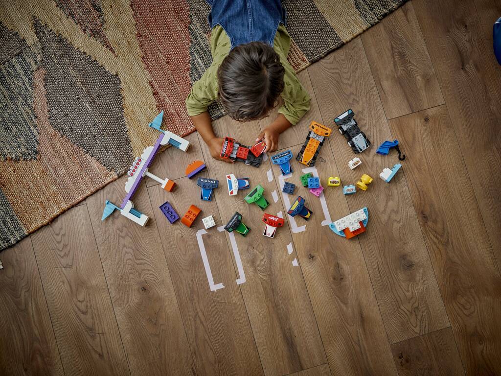 Lego Duplo Formule 1 F1 Team voitures de course et pilotes