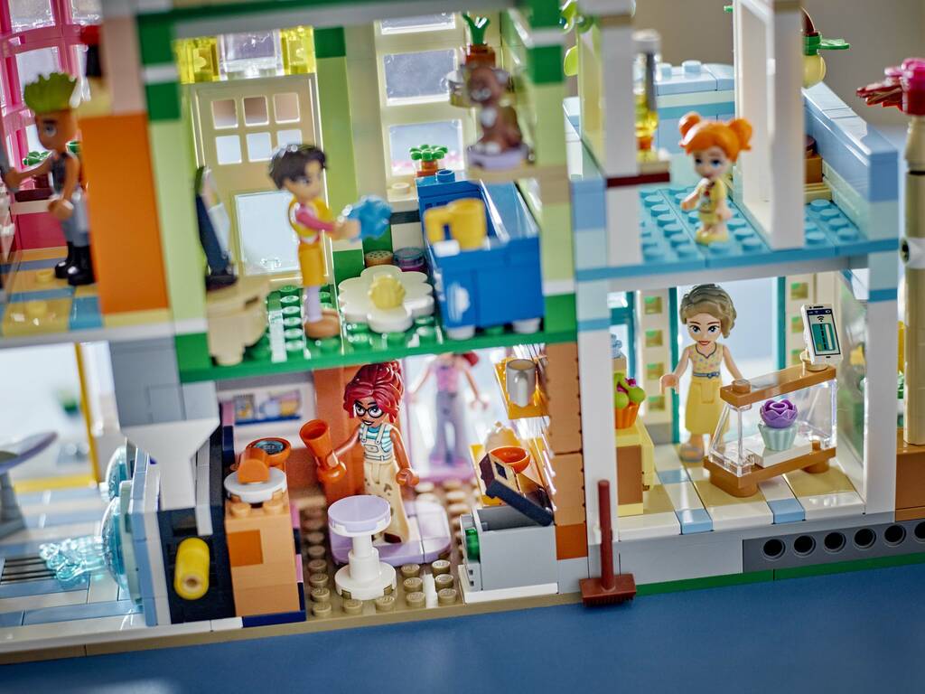 Lego Friends Appartamenti e negozi di Heartlake City