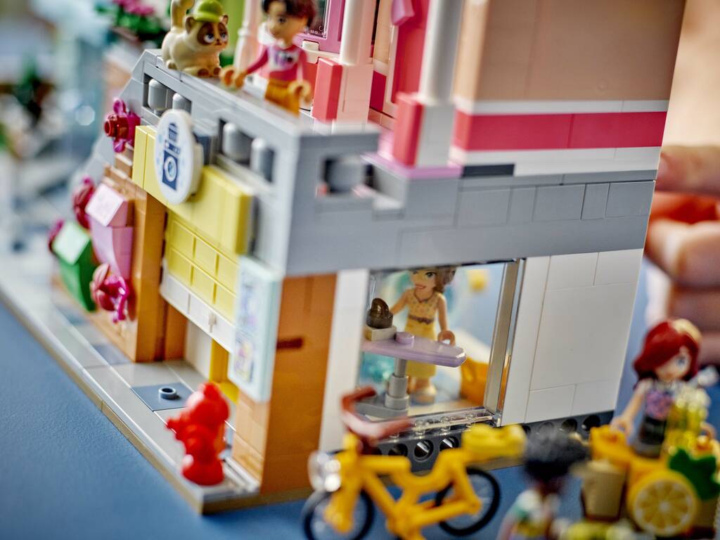 Lego Friends Appartamenti e negozi di Heartlake City