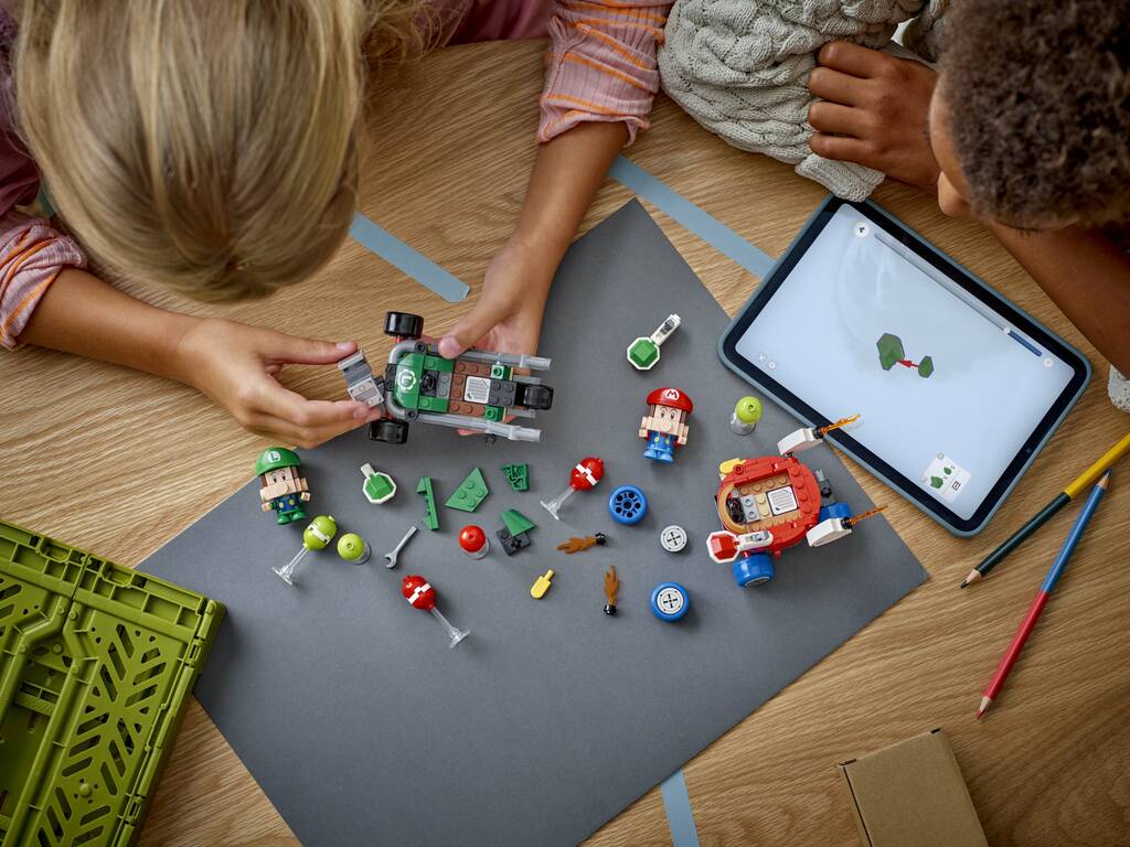 Lego Super Mario Mario Kart: Bebè Mario vs. Bebè Luigi