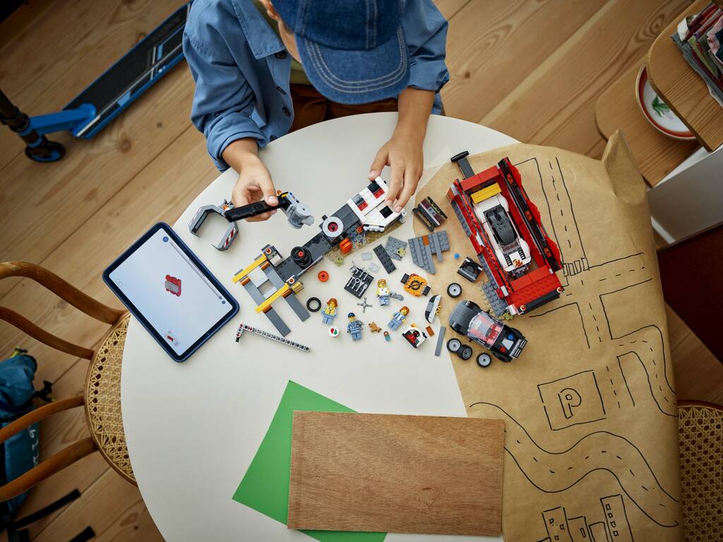 Lego City Scrapyard avec voitures