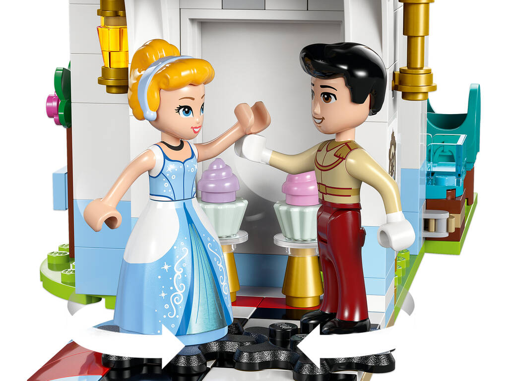Lego Disney Princess Castello e Carrozza di Cenerentola.