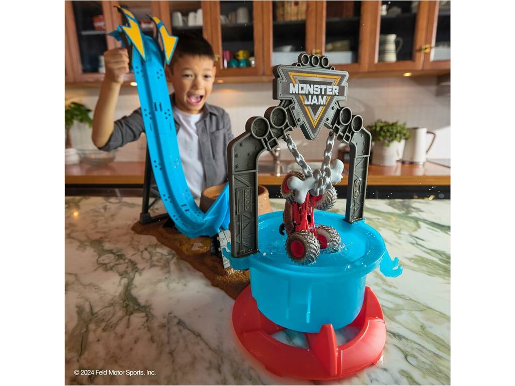 Monster Jam Mud Blasters Dunk Tank con veicolo esclusivo Monster Mutt Dalmata