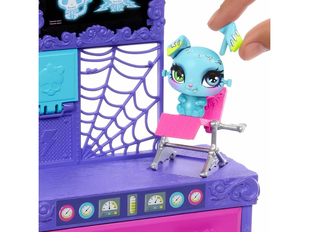 Monster High Make-A-Monster Pet con bambola Frankie Stein e accessori
