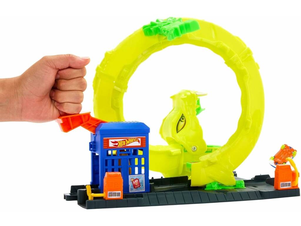 Hot Wheels City Ataque en Espiral de la Serpiente