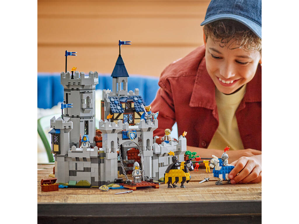 Lego Creator 3 in 1 Castello medievale dei Cavalieri del Destriero