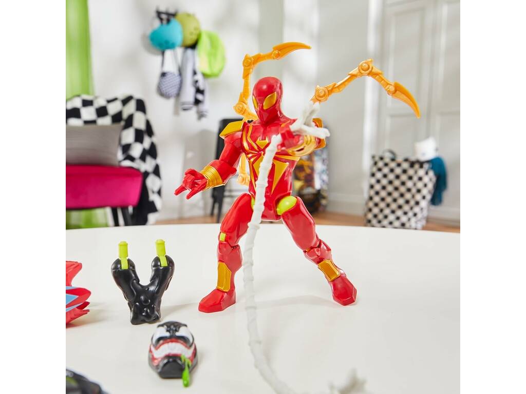 Marvel MixMashers Figura Deluxe Iron Spider con accessori