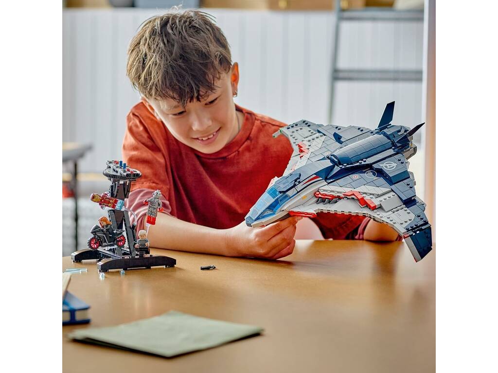 Lego Marvel Quinjet degli Avengers: L'era di Ultron