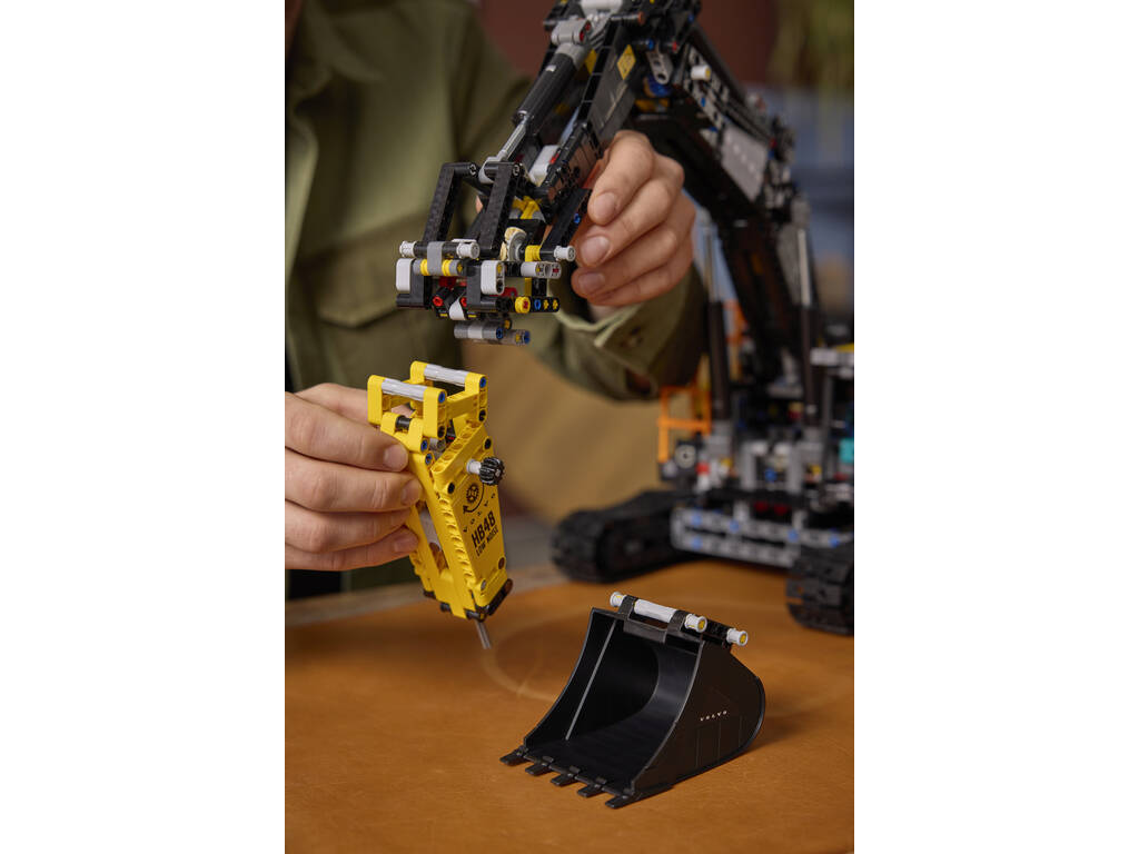 Lego Technic Pelle hydraulique Volvo EC500 Hybrid