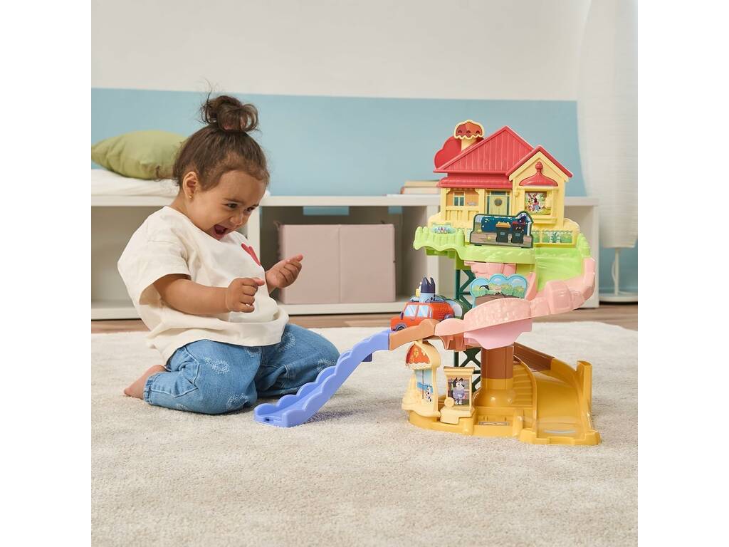 Tut Tut Bólidos Bluey Casa Familiare con Auto di Bluey