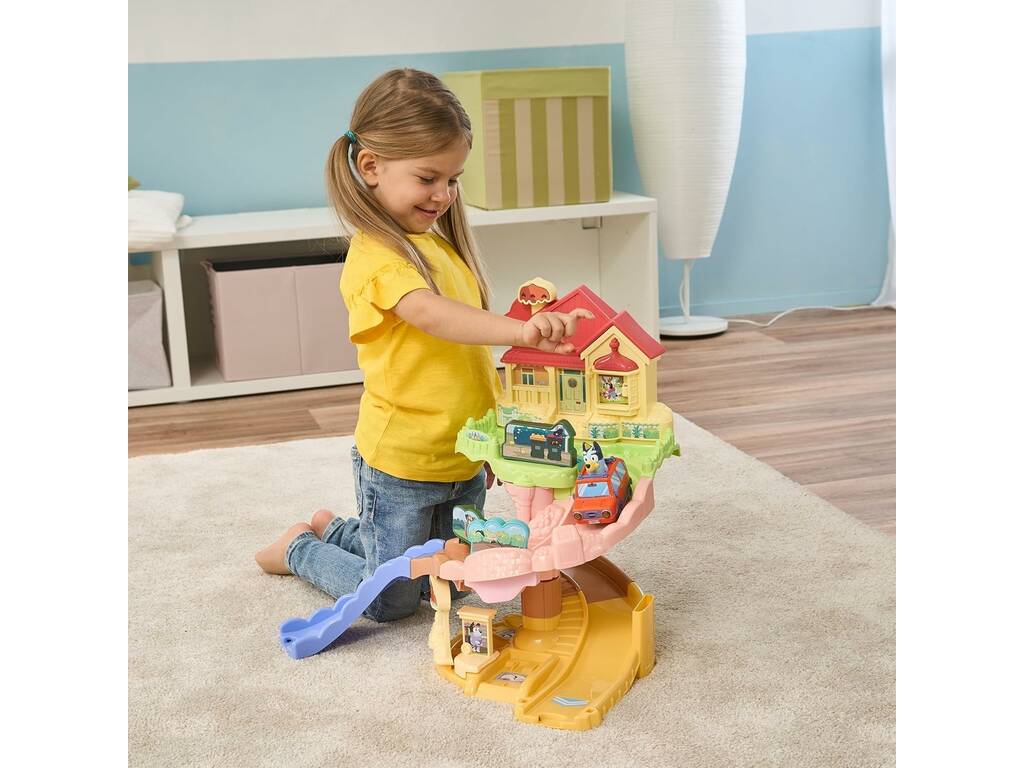 Tut Tut Bólidos Bluey Casa Familiare con Auto di Bluey