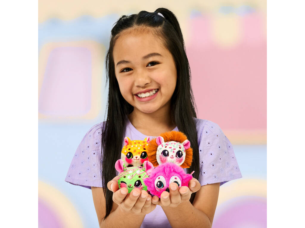 Cookeez Makery Yum Yumz Gelado Mágico com 2 Peluches Surpresa
