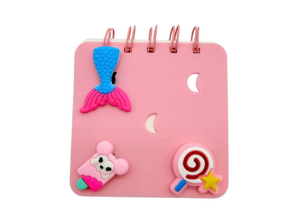 Taccuino A7 rosa perforato con 50 pagine e 3 spille decorative