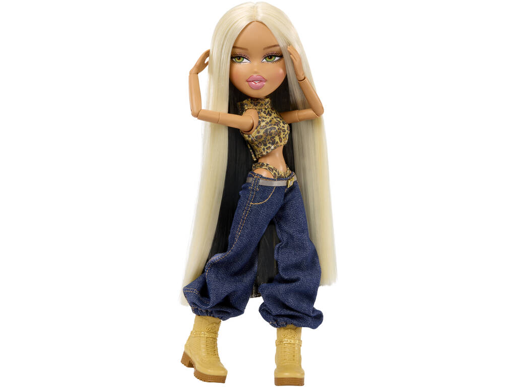 Poupée Bratz Lola Indigo 2 looks
