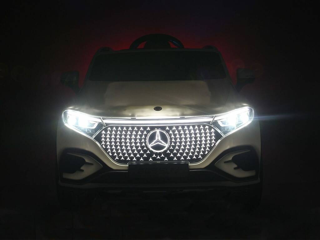 Auto decappottabile Mercedes Benz EQS SUV radiocomandata a batteria