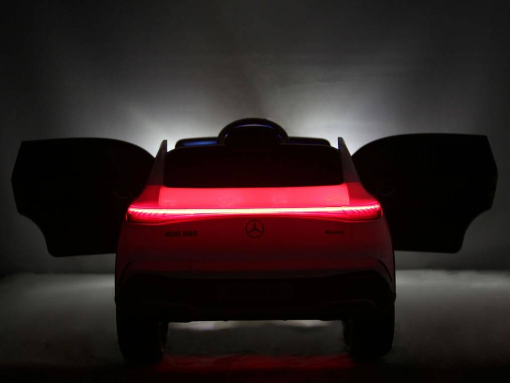 Auto decappottabile Mercedes Benz EQS SUV radiocomandata a batteria
