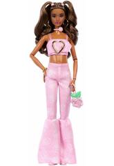 Poupée Barbie Deluxe Style avec ensemble de jeans rose