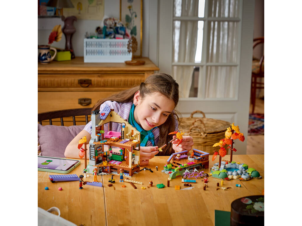 Lego Friends Chalet d'automne douillet dans la forêt