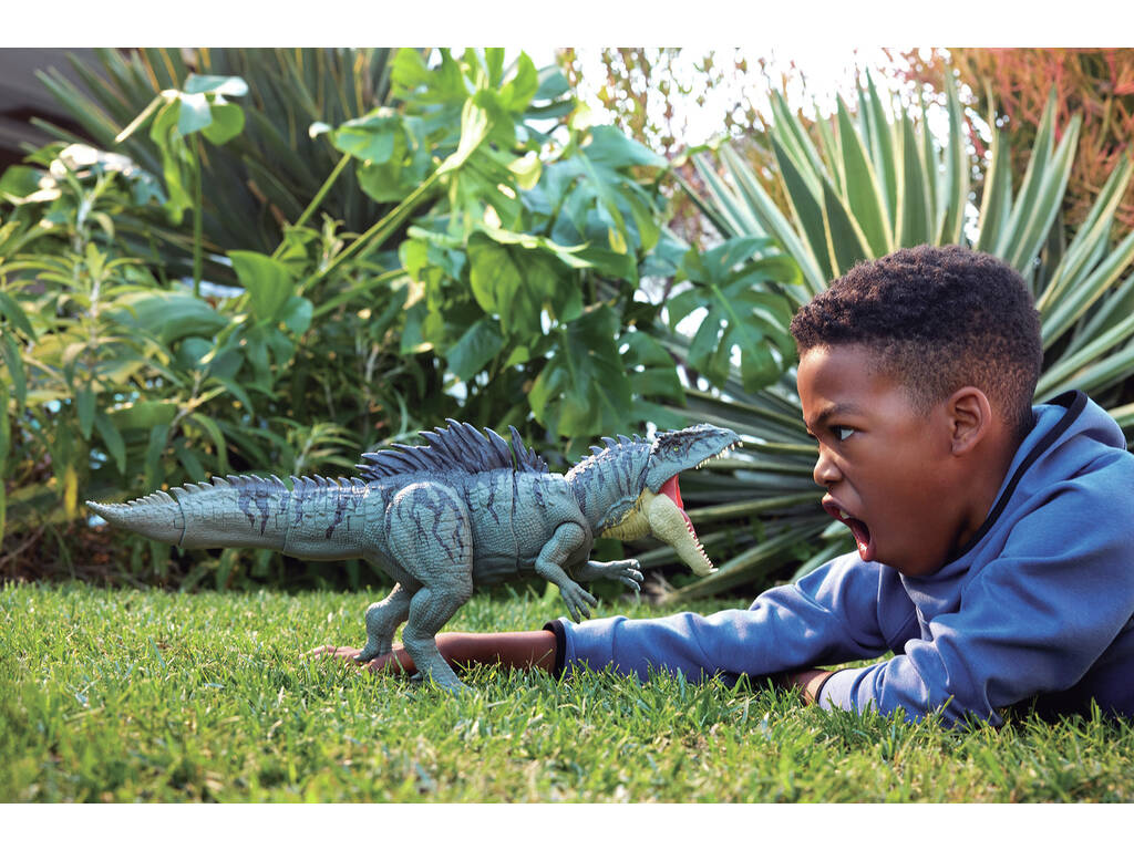 Jurassic World Survival Figura Giganotosaurus Mordisco Colosal de 53 cm con Sonido