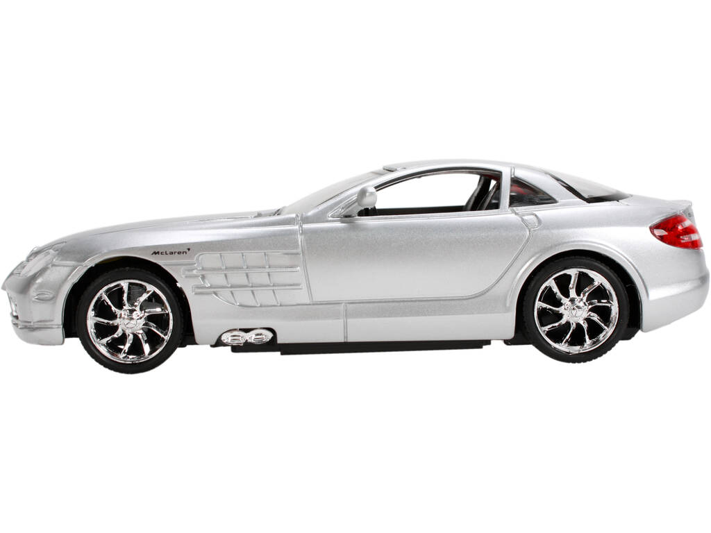 Mercedes Benz R199 radiocomandata 1:24