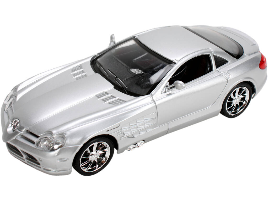 Mercedes Benz R199 radiocomandata 1:24